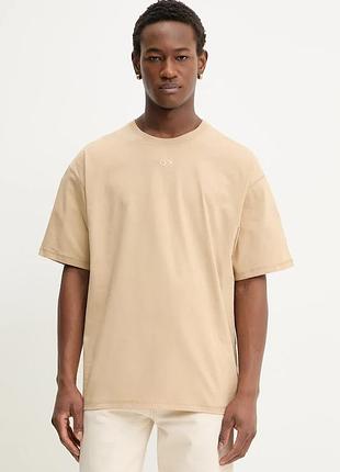 Urbanshop com ua dieselбавовняна футболка diesel t-lucien-ihbi колір бежевий однотонна a21562.0plat розміри запитуйте
