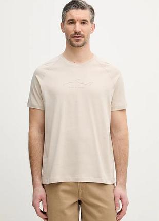 Urbanshop com ua paul&sharkбавовняна футболка paul&shark колір бежевий з аплікацією 26411033 розміри запитуйте
