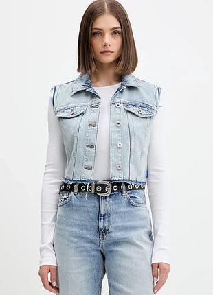 Urbanshop com ua hugo blueоднобортний жилет жіночий джинсовий garis_b блакитний 50557076 розміри запитуйте