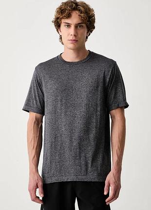 Urbanshop com ua onфутболка для тренировок мужская серая 1mg30325456 размеры запитуйте