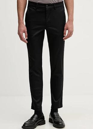 Urbanshop com ua bossштаны chinos мужские kaiton1 черные regular waist 50553841 размеры запитуйте