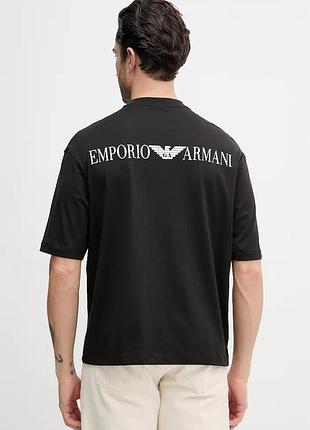Urbanshop com ua emporio armaniбавовняна футболка emporio armani колір чорний з принтом em005737 af24470 розміри запитуйте