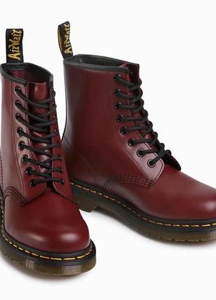 Сапожки dr martens 39 размер в идеальном состоянии