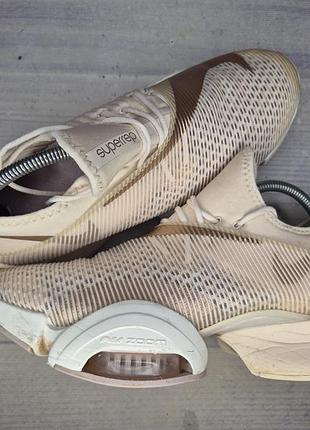 Кроссовки nike superrep