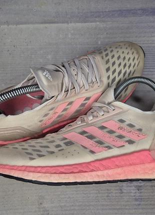 Кроссовки adidas ultraboost