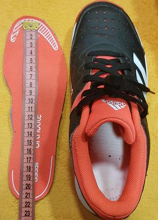Кроссовки adidas 6