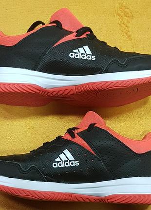 Кроссовки adidas 2
