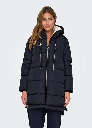 Демисезонная куртка бренда only xs размера (можно на подростка)