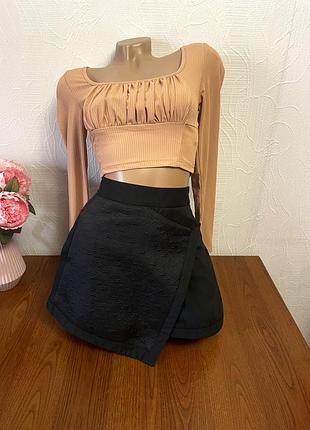 Гарні шорти спідниця river island