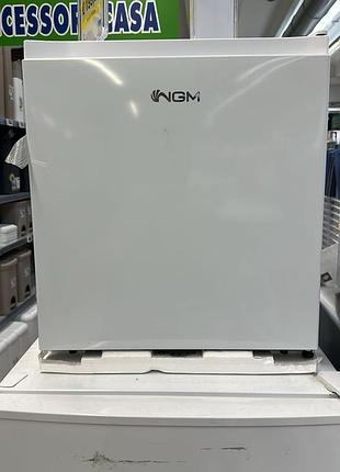 Новий мініхолодильник ngm ft06wme, білий