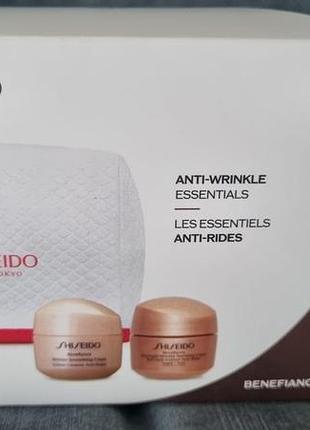 Косметичка для женщин shiseido anti-wrinkle essentials