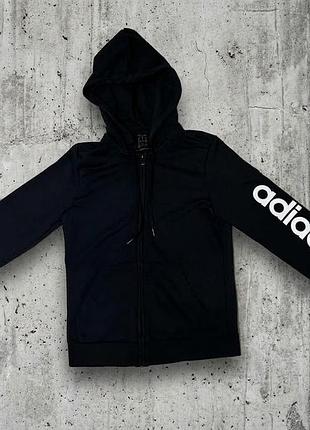 Спортивна худі-зіпка adidas із логотипом на рукаві — розмір за замірами