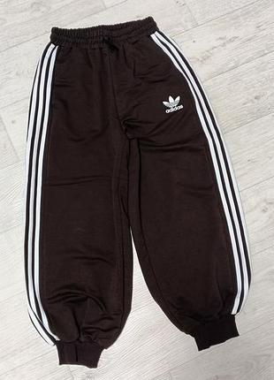Жіночі спортивні штани adidas з лампами шоколадного кольору вільний фасон  48 л розмір
