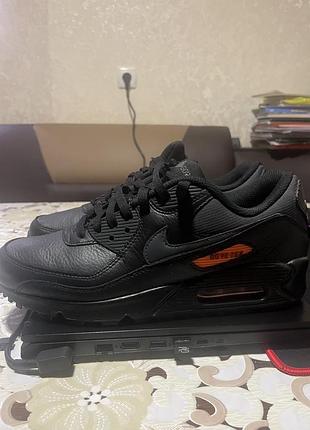 Кросівки nike air maks на гортексі шкіряні.