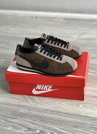 Кросівки жіночі та чоловічі найк nike cortez
