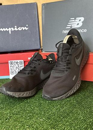 Кросівки чоловічі nike revolution 5 чорні, розмір 45.5, текстиль