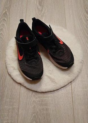 Кроссовки nike
