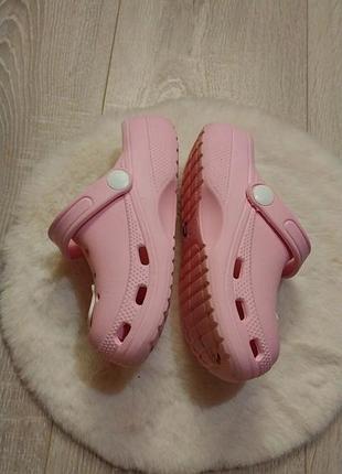 Шльопанці crocs 2