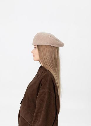 Кепи хулиганка кашемировая d.hats бежевого цвета