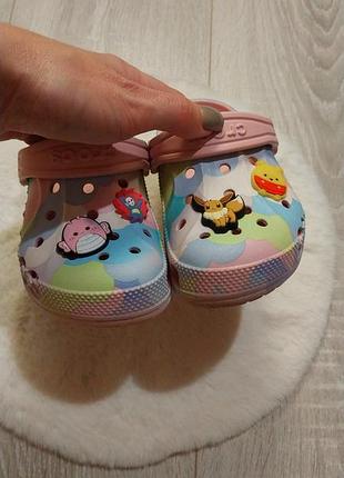 Шльопанці crocs 4