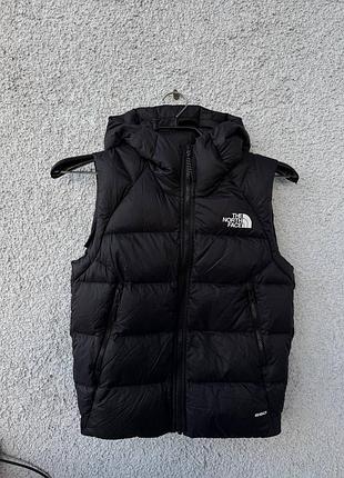 Пухова жилетка the north face