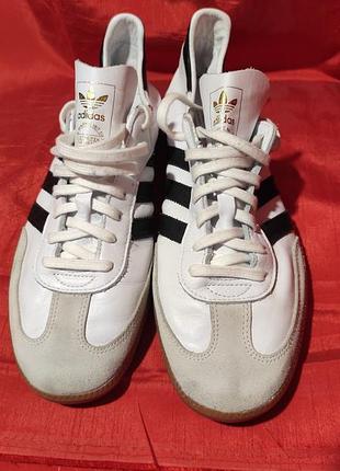 Стильные белые кожаные кроссовки adidas samba