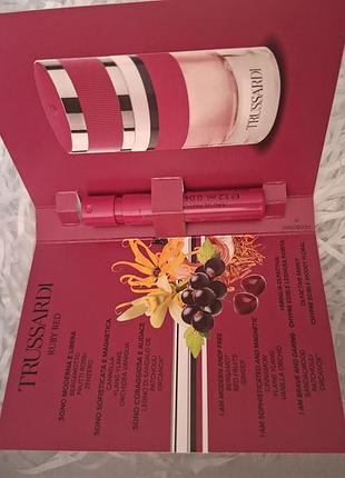 Парфумований пробник trussardi ruby red eau de parfum, 1.2 мл 2