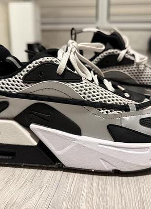Кросівки nike