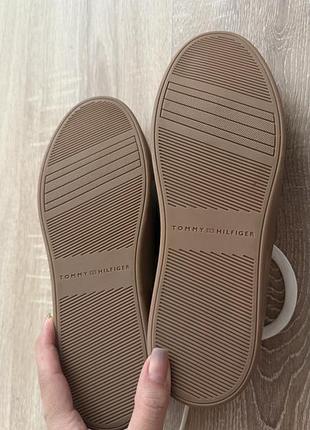 Кросівки tommy hilfiger 10