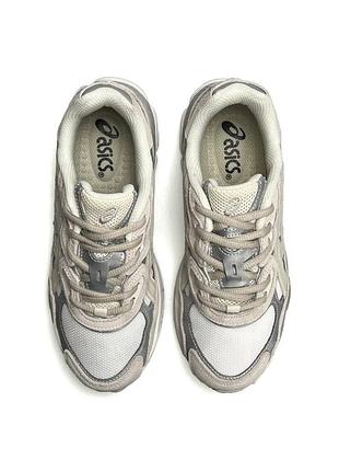 Кроссовки asics gel-nyc beige white silver 6