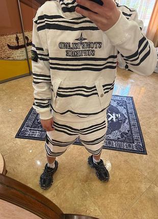 Stone x supreme 5