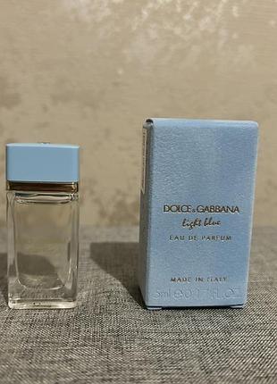 Жіноча парфумована вода light blue від dolce&gabbana