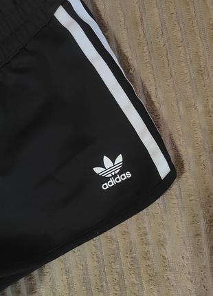Шорты adidas s-m 2