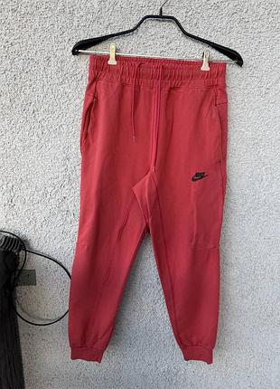 Спортивні штани nike tech fleece