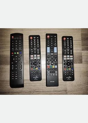 Набір нових пультів
