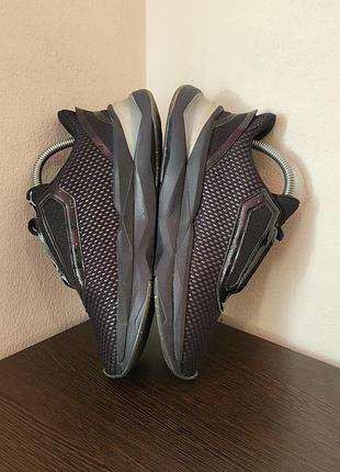 Женские кроссовки 4