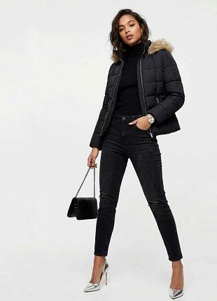 Женская черная куртка с капюшоном и мехом h&m divided / uk 8 / s