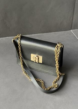 Сумка для жінок furla metropolis чорна шкіряна