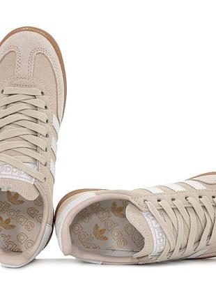 Spezial beige white gum 2