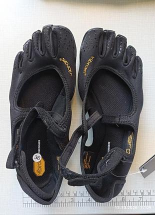 Пять пальцев vibram