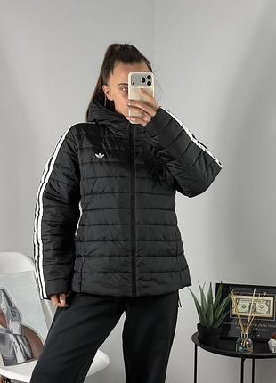 Куртка від adidas 4