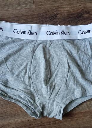 Брендовые боксеры calvin klein.
