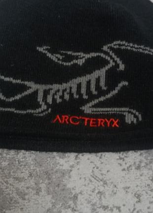Шапка від бренду arcteryx 4