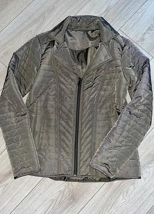 Куртка жіноча 38 (s/m)