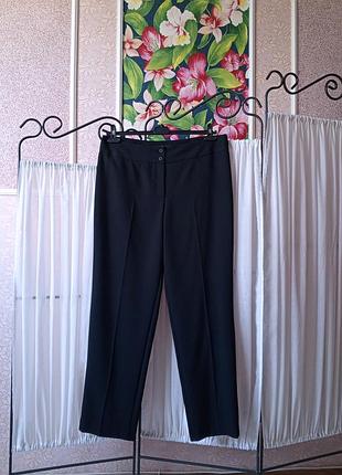 Красиві чорні штани 16 розмір m&s collection.