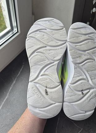 Кроссовки skechers 10