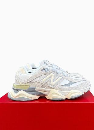 Кросівки унісекс new balance 9060 білий