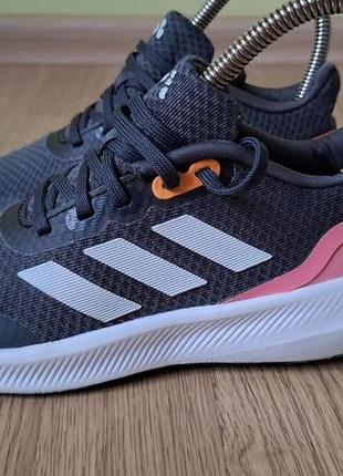 Кроссовки adidas 32p