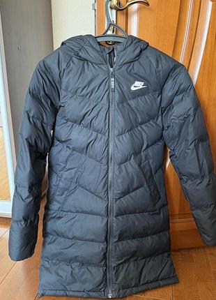 Пуховик зимовий nike