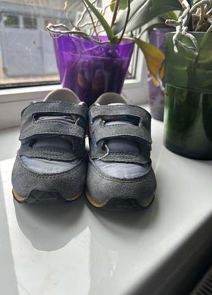Дитячі кросівки saucony jazz hl 3